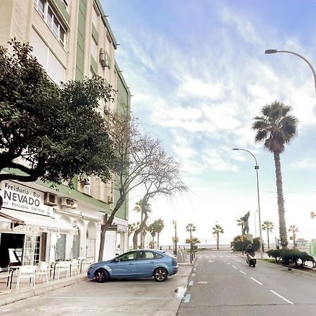 Holidays2Malaga Tomas De Echeverria 150 Mts To Beach & High Speed Wifi & Parking Daire Dış mekan fotoğraf